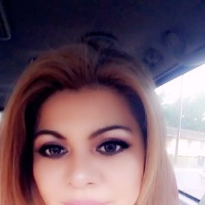 Meet your Posher, Aurora